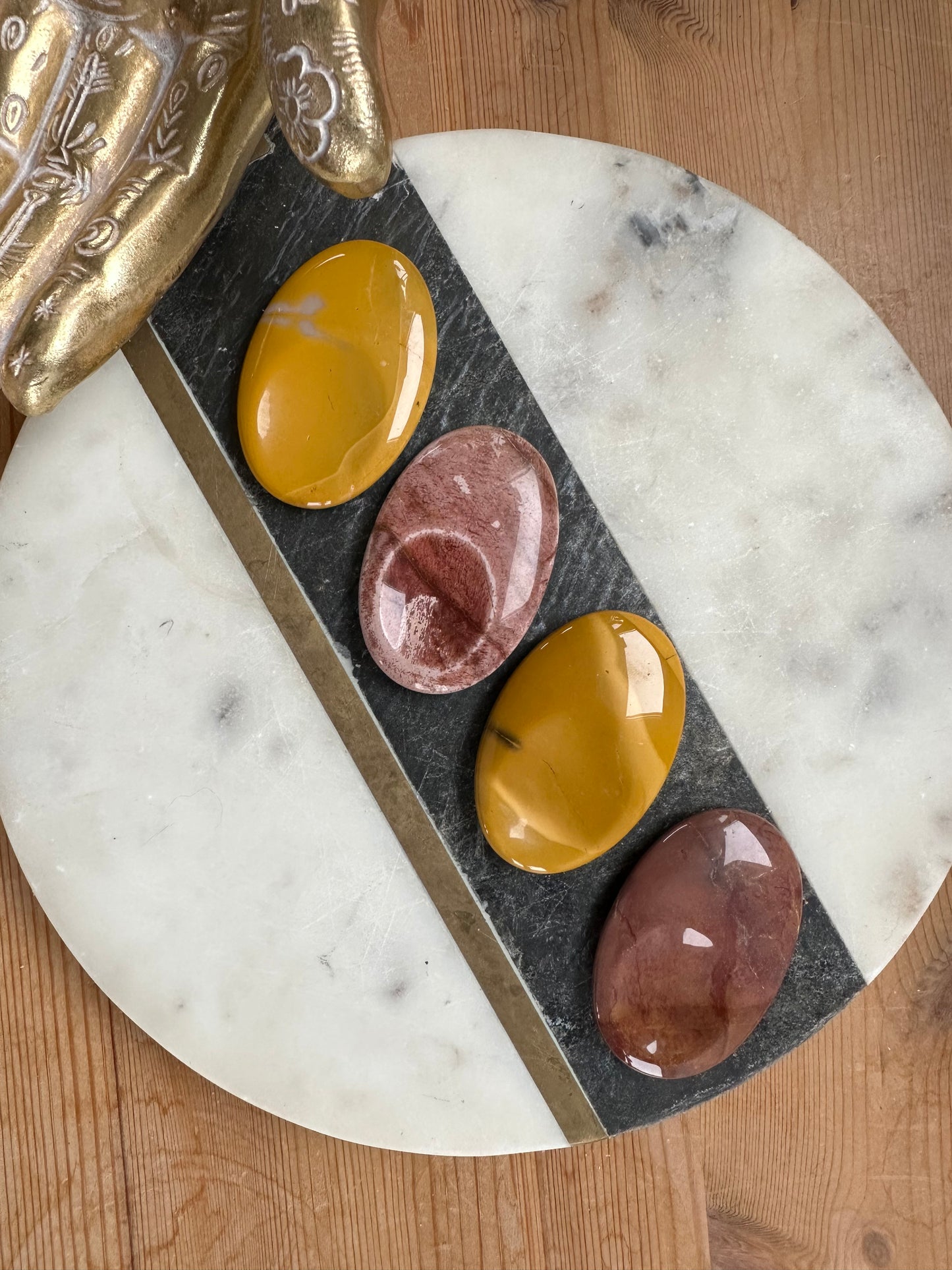 Mookaite Jasper Thumbstone