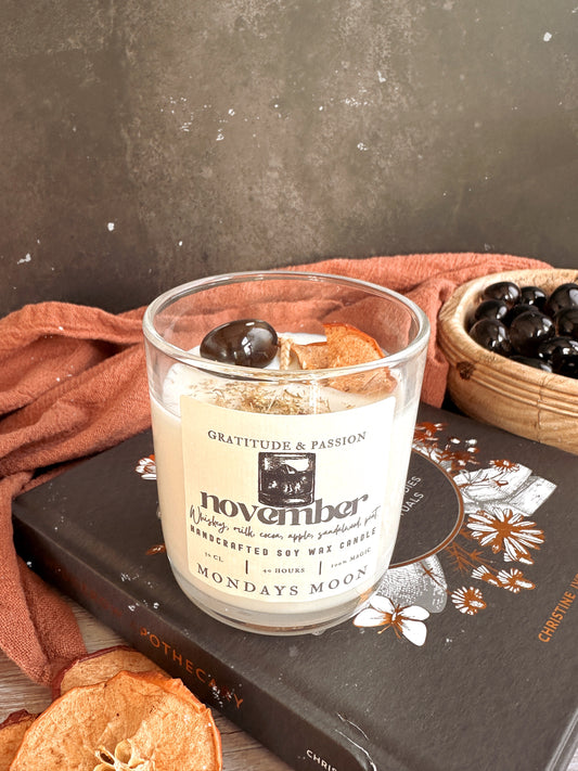 November - 30cl soy wax candle